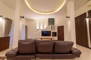 Unbelievable Luxury Villa with Best Sea Views V311
