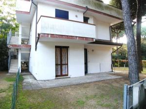 Apartment with A - C in Rosolina Mare 55239