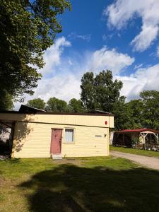 Sadama Hostel & Caravan Camping