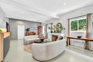 Villa Costa Rose - Adults Only