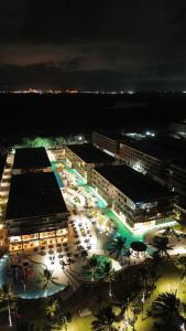 Pé-na-areia Porto2Life Resort apartamento completo