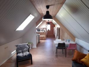 Gezellige studio op de boerderij - Sanitair in toiletgebouw