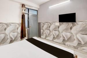 Hotel O Signature Village Guest House