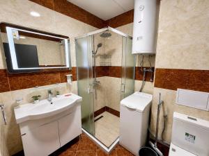 Modern 2 bedroom apartment with big terrace