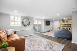 Sports Bar, Fenced Yard, 2 Kings, Bunkroom, 6 TV