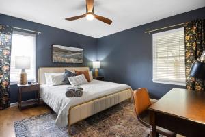 Sports Bar, Fenced Yard, 2 Kings, Bunkroom, 6 TV
