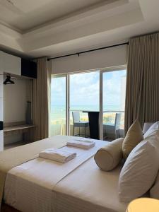 Ocean Breeze Residencies