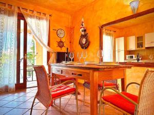 Tra Mare Cristallino e Relax