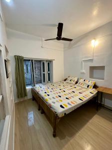 Om Rest House