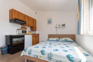 Apartments Slavica near beach