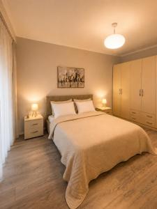 Luna Apartment