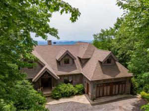 Skytop Retreat