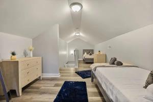 Modern 4BD 2BA Family Home