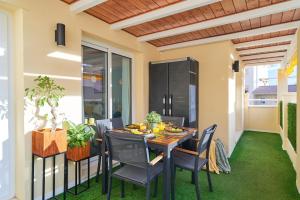MSM Royal Sunset Smart Penthouse with Rooftop Terrace and Sea Views
