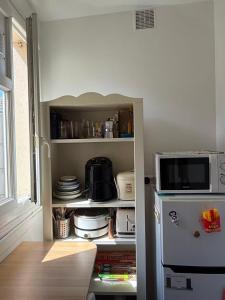 Live like a local Cosy and calm 37sqm parisian style