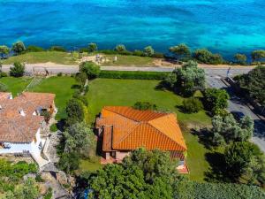 Sardinia Family Villas - Villa Ilda with direct access to the sea