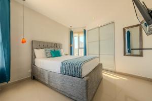 Luxury Ocean View Retreat Pool Jacuzzi & Beach
