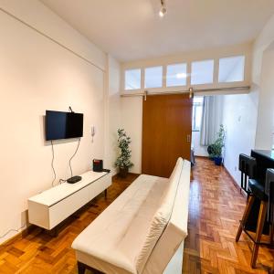 Apto Celeste com Vista Panorâmica no Edifício Maletta