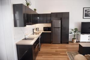 Studio One Art Deco Escape - 5mins to Geelong CBD