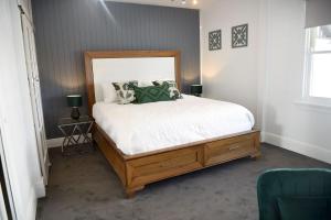 Studio One Art Deco Escape - 5mins to Geelong CBD