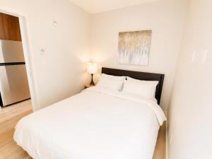 Charming Sidney 1BR Near Waterfront & Downtown