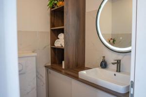 Apartments by the sea Lumbarda, Korcula - 27437