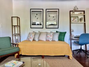 Central LA Hideaway 5 min to DTLA, KTOWN, Silverlake, USC