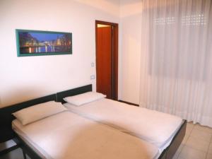 Holiday home with parking and garden in Bibione
