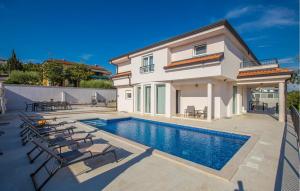 Lovely Home In Porec With Sauna