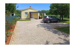 1 Bedroom Gorgeous Home In Marcana