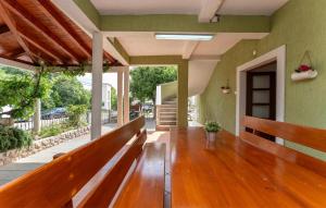 Beautiful Home In Starigrad Paklenica