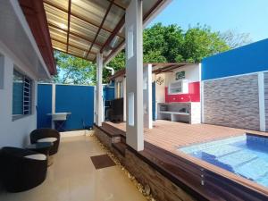 House with Private Pool in Playa Bejuco