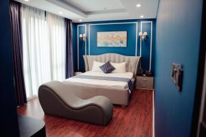 Sky Love Hotel