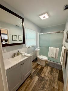 Cozy 1BR Just 2 Miles from LEGOLAND