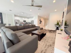 Exclusive Gated Community: House in Prime Locatio