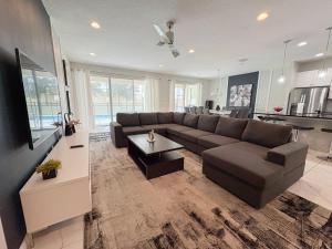 Exclusive Gated Community: House in Prime Locatio