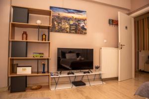 Stylidas Apartment - Ocean Air & Quiet Nights!