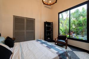 Orfeas Villas 3 - Canggu 2 Bedroom Villa, Private Pool & Rooftop