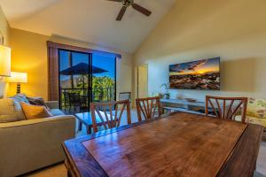 Grand Champions #50, Great Location Near Pool and Hot Tub, AC Throughout