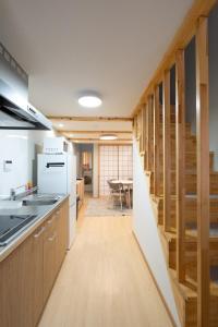 MAKI residence新世界 綺麗な和レトロ長屋45平米最大6名 Near Tower Namba USJ