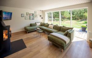 Lovely Home In Blåvand With Wifi