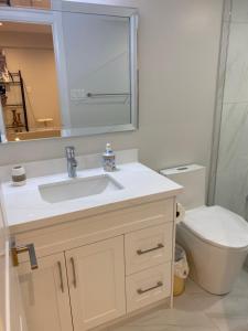 Cozy 2 bedroom Basement Apartment