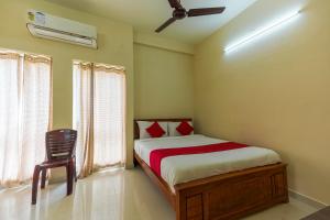 B2N Hotels Sholinganallur, OMR