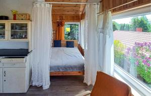 2 Bedroom Gorgeous Apartment In Choczewo