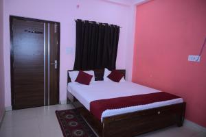 Hotel SR INN