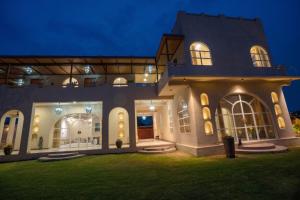 Nomado Farm 4BHK w Private Pool