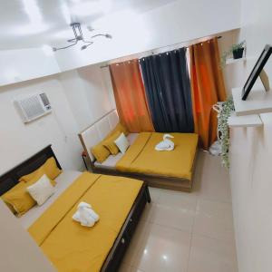 Moa Staycation near naia terminal Wi-fi and Nitflex , Pool View