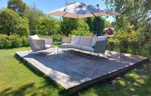 4 Bedroom Amazing Home In Haverdal