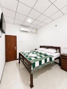 Yala Lakeview Resort - Lion Hotel