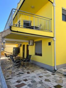 Villa Carera